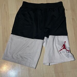 Air Jordan Boys XL Basketball Shorts